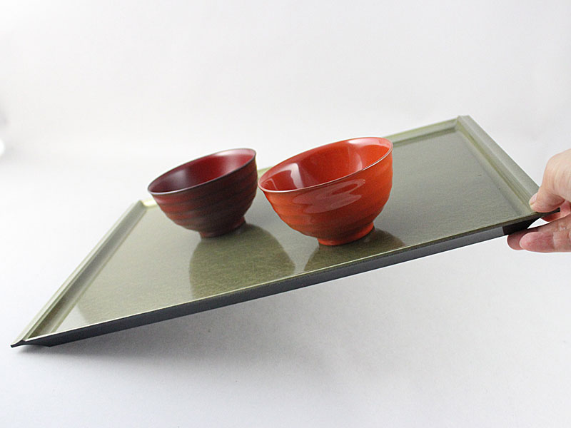 すべり止め すべり止め